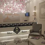 Mb Deluxe Hotel