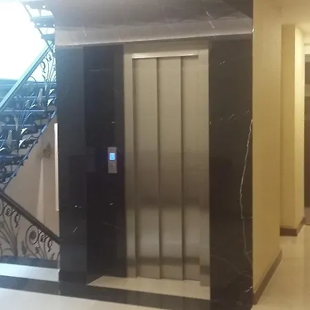 Hotel Mb Deluxe